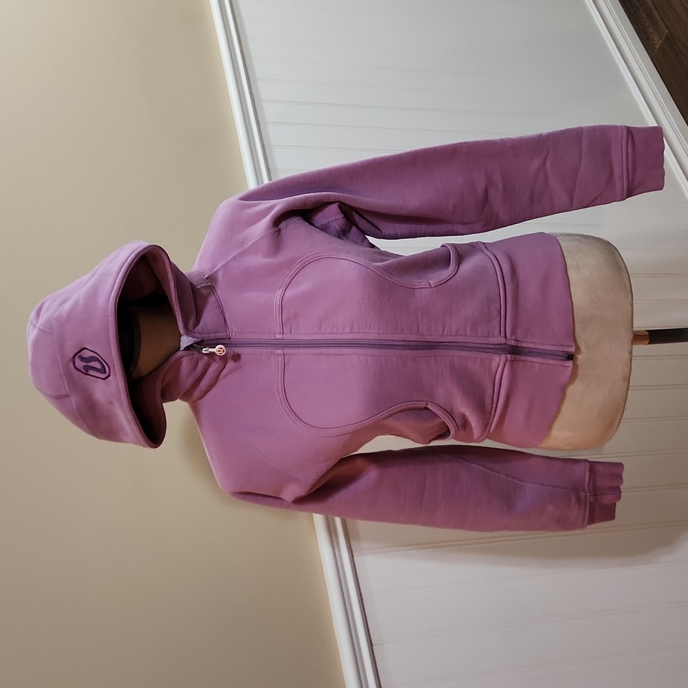 Lululemon scubba hoodie size 6
